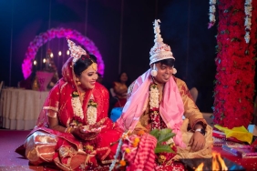 Bayram-Oncesi-Asirlik-Gelenekle-Yuzlerce-Yuz-Guldu-featured