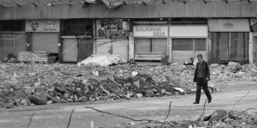 5.28217lik-Duzce-Depremi-Ogrencilerin-Panik-Anlari-Kamerada-featured