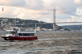 Istanbul-Bogazi8217nda-Gemi-Arizasi-Panigi-Seferler-Durduruldu-featured