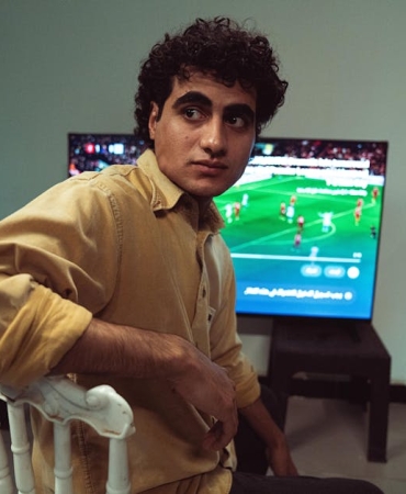 Uzak-Sehir-Ekranlara-Veda-Ediyor-FOX-TV8217den-Erken-Final-Karari-featured